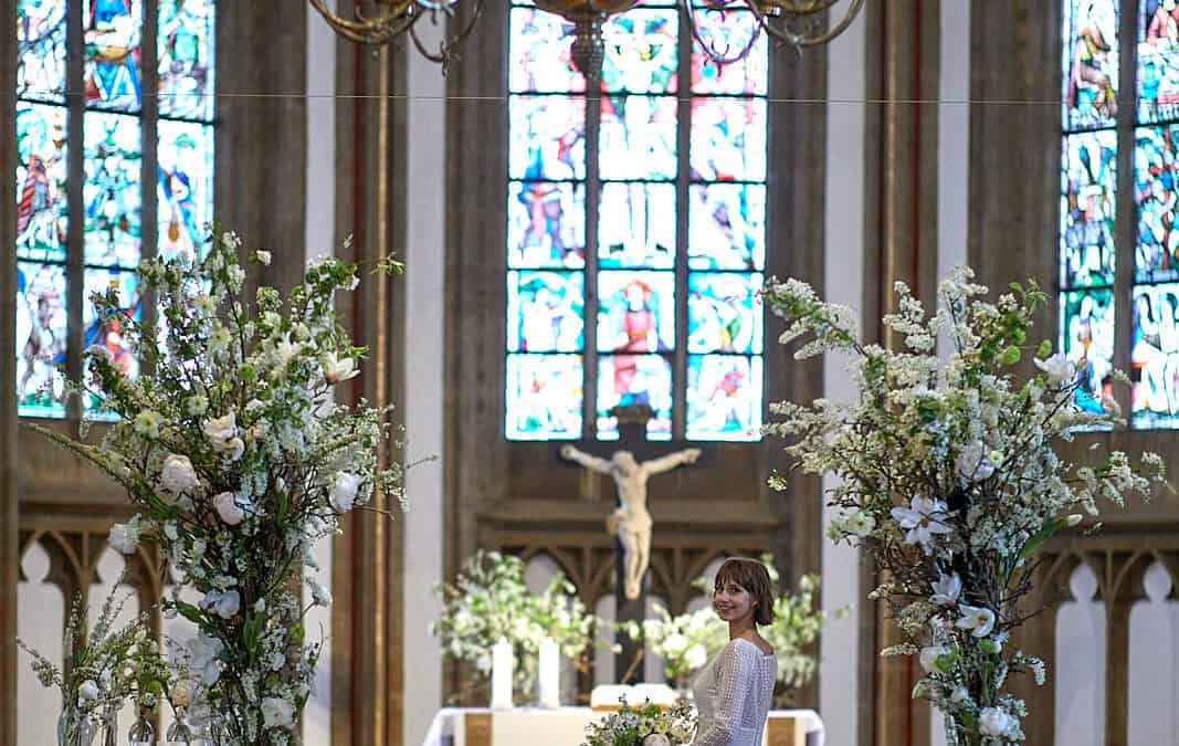 Frühlingshochzeit: Heiraten unter blühenden Zweigen