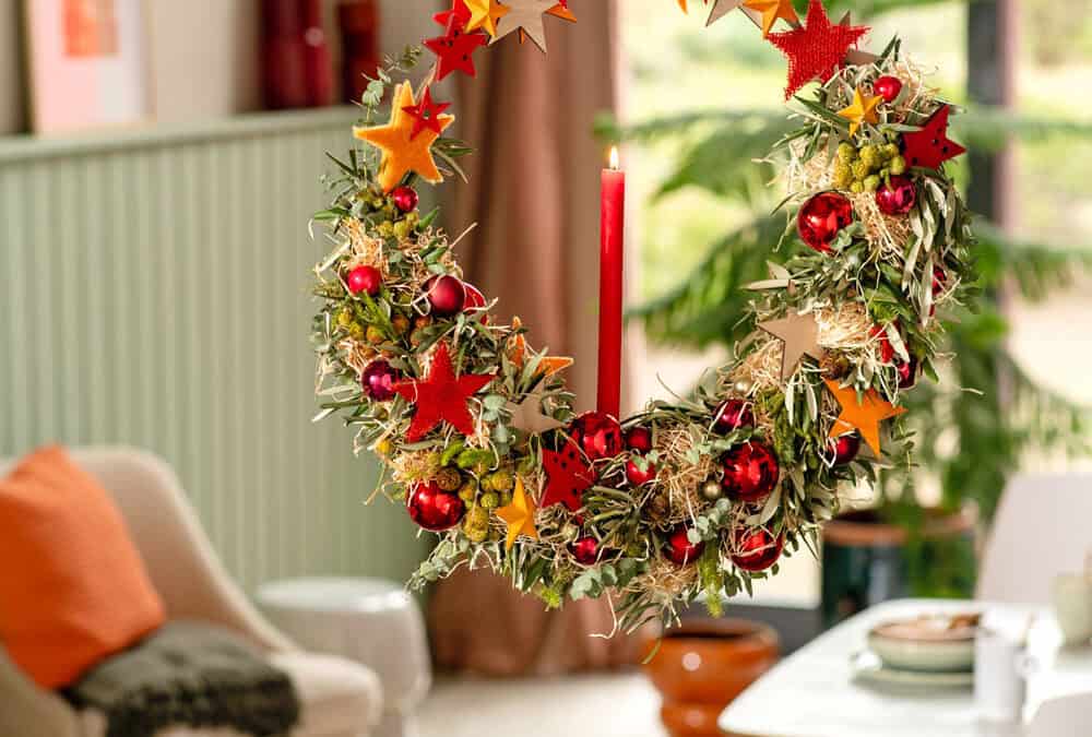 Trend Winter/Weihnachten 2024 „Secret Santa“: Das Natürliche und Moderne